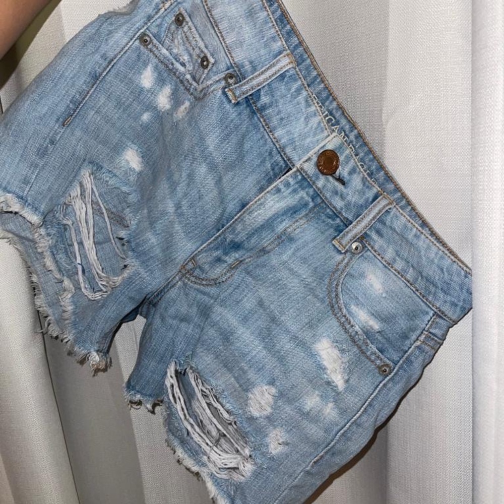 American Eagle Short